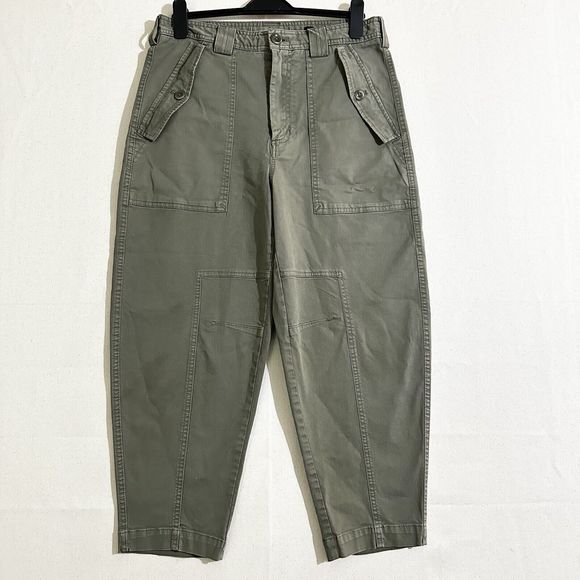 Banana Republic Women's Green Flat Front Cargo Pants Size 6 Petite - Picture 1 of 10